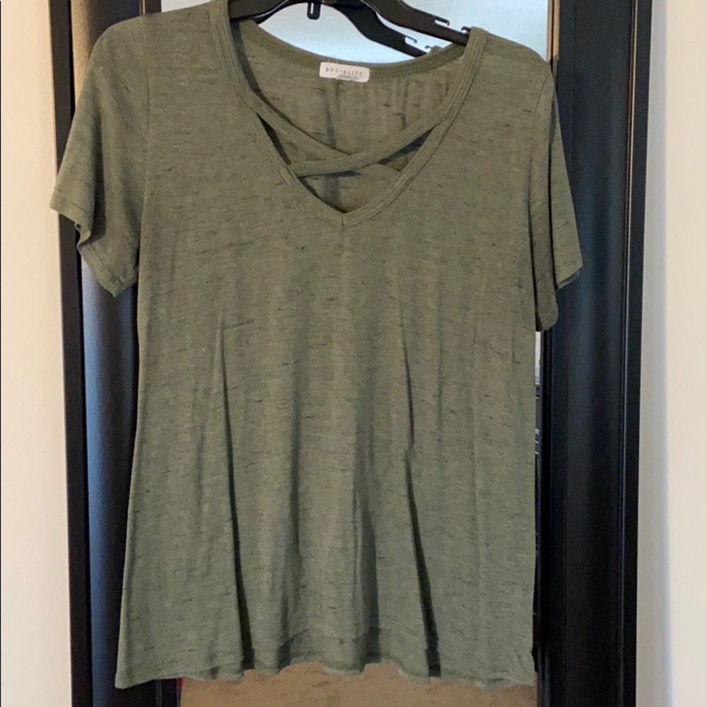 cute detailing top